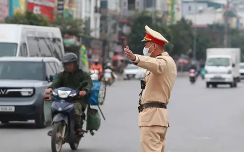 Hà Nội: Cấm xe tải trên 10 tấn lưu thông vành đai 3 trên cao ngày 4/1/2026