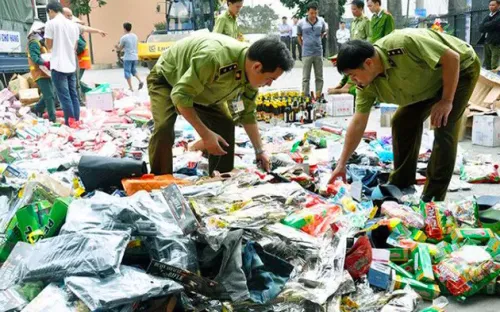 Đẩy mạnh đấu tranh phòng, chống buôn lậu và gian lận thương mại