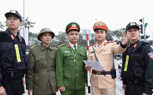 CSGT Hà Nội triển khai lực lượng phục vụ sơ duyệt, diễn tập phương án bảo vệ Đại hội XIV