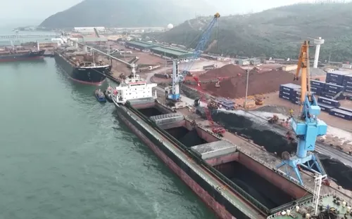 Xây dựng Hà Tĩnh thành trung tâm logistics và công nghiệp