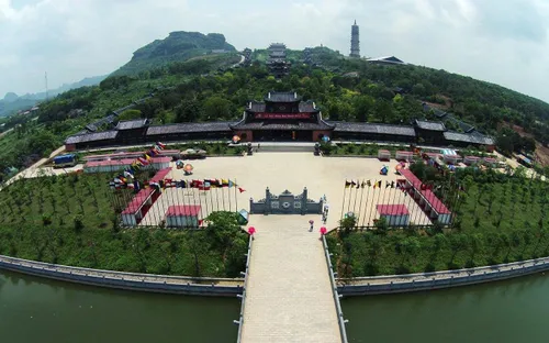 Cố đô Hoa Lư: Bức trường thành bằng đá ghi hào khí nghìn năm