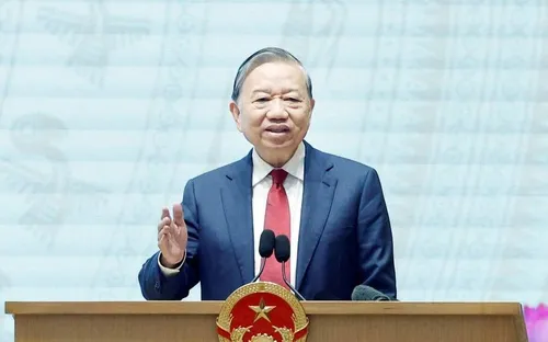 Tổng Bí thư: Chuyển mạnh và thực chất tư duy “quản lý” sang “kiến tạo phát triển", chấm dứt đùn đẩy, né tránh