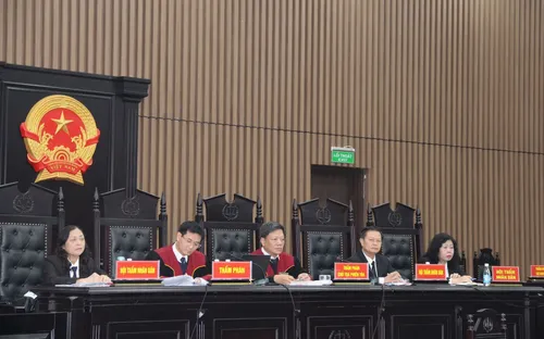 Hai cựu Cục trưởng bày tỏ ân hận trước giờ nghị án