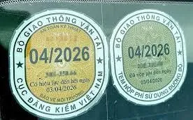 Từ 1/1/2026, bỏ tem thu phí đường bộ dán trên kính ô tô