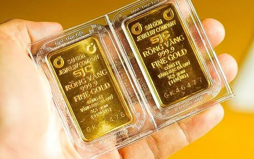 Giá vàng áp sát 160 triệu đồng/lượng