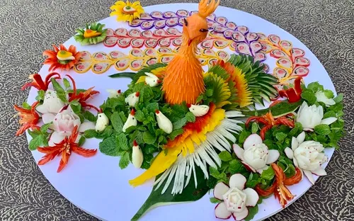 Ẩm thực cung đình Huế: Nghệ thuật chế tác ngũ sắc trên bàn tiệc