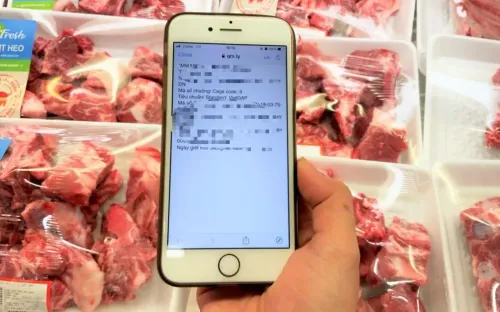 Vụ 130 tấn thịt bẩn: Hệ thống phân phối và cơ quan quản lý đều bị động