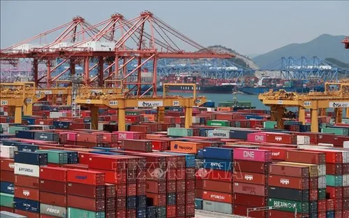 Dự báo thương mại toàn cầu năm 2034 xoay quanh 4 cực kinh tế lớn