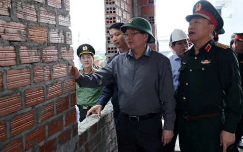 Hoàn thành dứt điểm xây dựng nhà ở cho người dân Gia Lai trước 15/1, không để ai thiếu chỗ ở