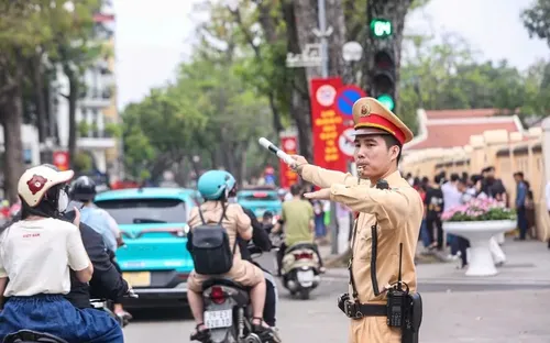 Phân luồng, hạn chế xe tải nặng và xe khách lớn trên nhiều cửa ngõ Hà Nội phục vụ Đại hội Đảng XIV