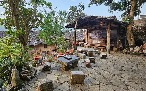 Sống trong lòng di sản: Mô hình Homestay nhà cổ hút khách