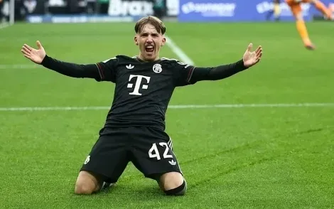 Bayern cân bằng kỷ lục 47 điểm sau lượt đi Bundesliga