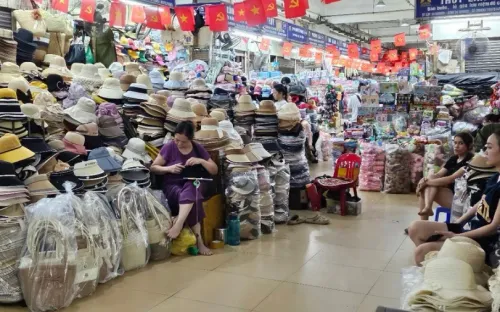 Ngành thuế ưu tiên hỗ trợ hộ kinh doanh chuyển sang kê khai, chưa đặt nặng xử phạt giai đoạn đầu