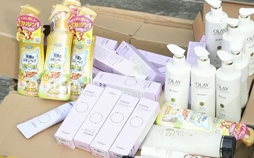 Triệt phá đường dây mua bán trên 25 tấn mỹ phẩm giả qua mạng