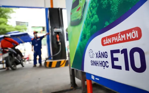Xăng E10 chính thức vào lộ trình 2026