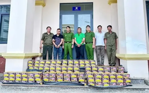 Khởi tố, bắt tạm giam 2 đối tượng vận chuyển gần 243 kg pháo nổ trái phép ở Đồng Nai