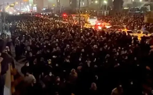 Anh, Bồ Đào Nha, New Zealand, Ukraine và Slovakia tạm đóng cửa đại sứ quán tại Iran