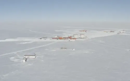 Khánh thành kho lưu trữ lõi băng núi toàn cầu đầu tiên để bảo tồn lịch sử khí hậu Trái Đất