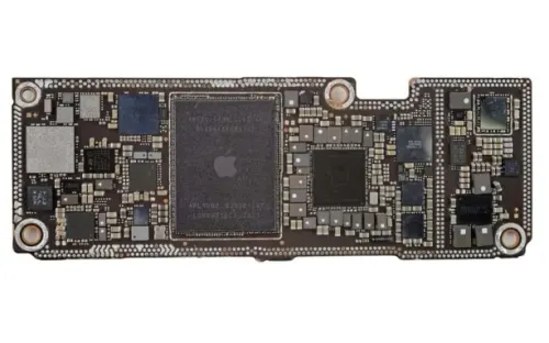 Bùng nổ AI khiến Apple đối mặt nguy cơ thiếu hụt vật liệu cốt lõi cho chip và PCB