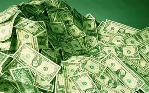 Tỷ giá USD hôm nay (18-1): Đồng USD kết thúc tuần trong sắc xanh