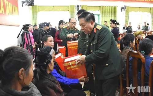 Xây dựng Đảng bộ Quân đội mẫu mực, tiêu biểu, ngang tầm nhiệm vụ.