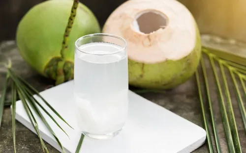 Nước dừa và lợi ích đối với phụ nữ mang thai