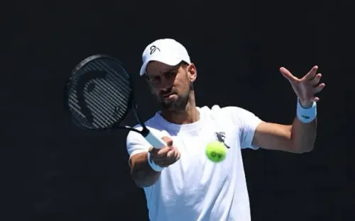 Alcaraz ra quân tại Grand Slam đầu năm, tâm điểm ngày khai mạc