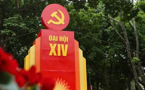 Rực rỡ sắc màu cờ hoa chào mừng Đại hội XIV của Đảng trên khắp cả nước