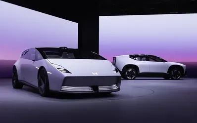 Công nghệ & Thiết kế ô tô 2026: Khi màn hình, tối giản và cá nhân hóa trở thành chuẩn mực mới