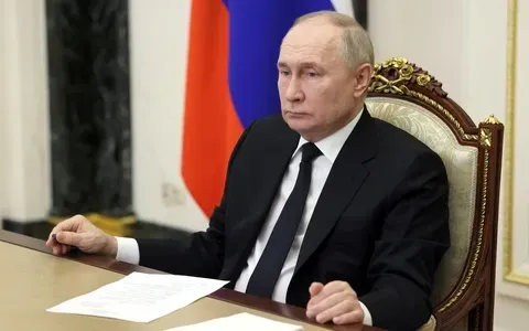 Ông Putin: Mỹ có thể mất một tỷ USD để mua Greenland
