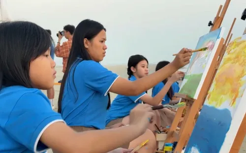 Khi nghệ thuật trở thành điểm tựa tinh thần cho học sinh