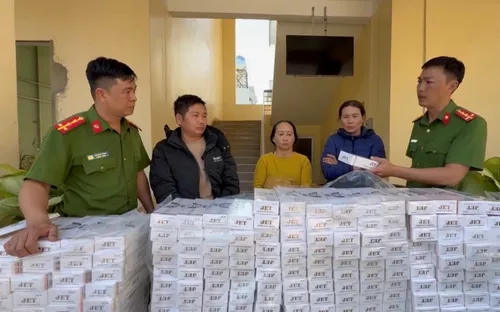 Đắk Lắk: Bắt đối tượng mua 10.000 gói thuốc lá lậu
