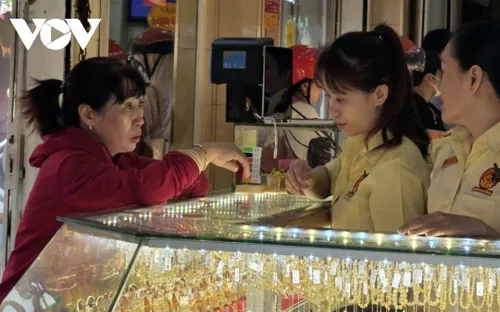 Giá vàng hôm nay 23/1: Giá vàng SJC tăng 4 triệu đồng/lượng