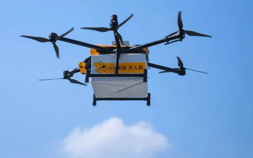 Trung Quốc tăng tốc thương mại hóa taxi bay, đón hành khách trả phí từ năm 2026