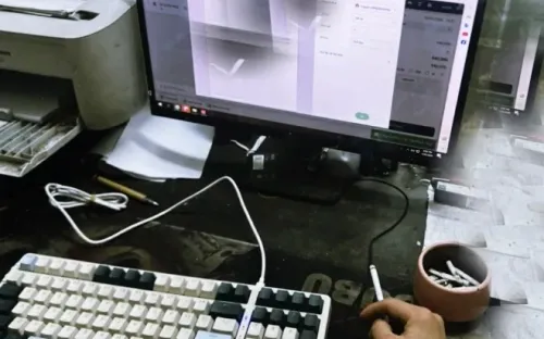 Khi đàn ông không khóc: Trầm cảm khoác áo giận dữ và sự im lặng nguy hiểm