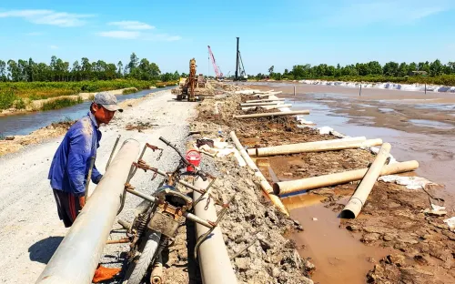 Cà Mau khai thác hơn 1.000ha đất dọc cao tốc để phát triển công nghiệp, dịch vụ