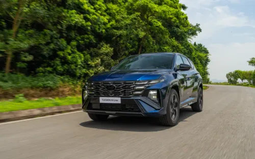 Kỷ nguyên di chuyển mới 2026: 
Xe điện tại Việt Nam - Từ phòng thí nghiệm ra đến đường trường