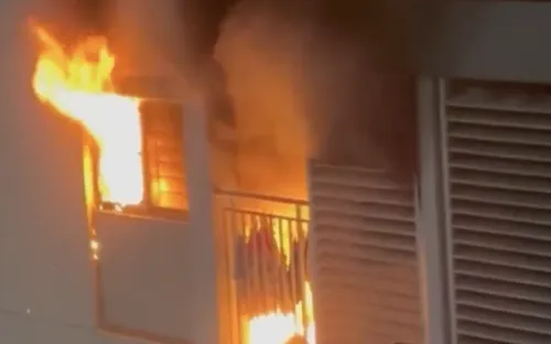 Cháy chung cư ở TPHCM khi 3 mẹ con đang ngủ, một trẻ tổn thương não nguy kịch