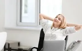 Lộ trình giúp dân văn phòng giữ dáng thon gọn dù áp lực công việc cao