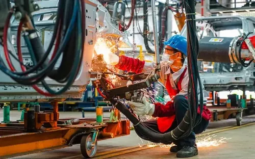 Nghị quyết 79-NQ/TW: Kinh tế Nhà nước dẫn dắt, kích hoạt khu vực tư nhân