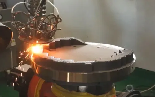 Trung Quốc lần đầu in 3D kim loại thành công ngoài không gian