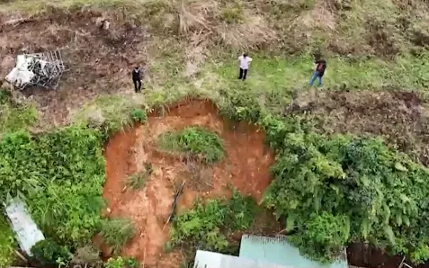 Sạt lở đe dọa khu vực trung tâm xã vùng cao Đà Nẵng