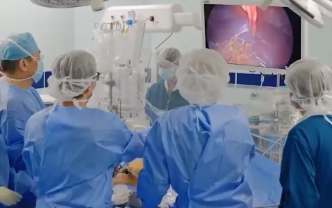 Vinmec ghép gan thành công cho bé 11 tháng tuổi xơ gan giai đoạn cuối