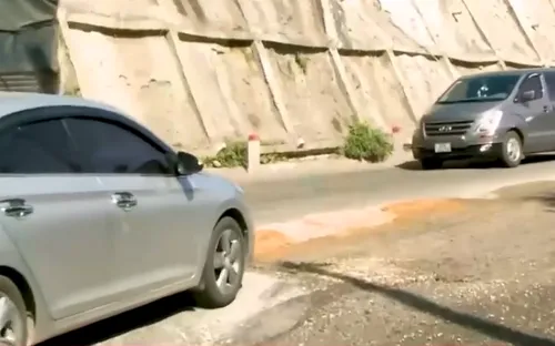 Dự án nâng cấp quốc lộ 19 chưa bàn giao đã hỏng