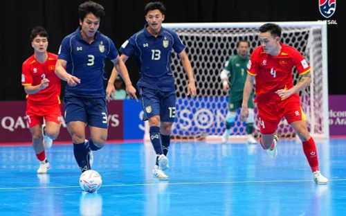 Tuyển futsal Việt Nam thua Thái Lan, vào tứ kết châu Á với ngôi nhì bảng
