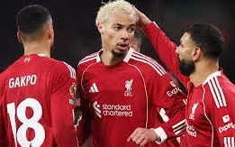 Liverpool ngược dòng hạ Newcastle 4-1, chiếm vị trí thứ 5 Ngoại hạng Anh