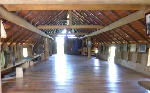 Người Ê Đê gìn giữ nhà Dài truyền thống