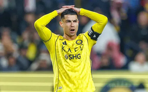 FIFA cho phép Al Nassr đơn phương chấm dứt hợp đồng với Ronaldo nếu tiếp tục từ chối thi đấu