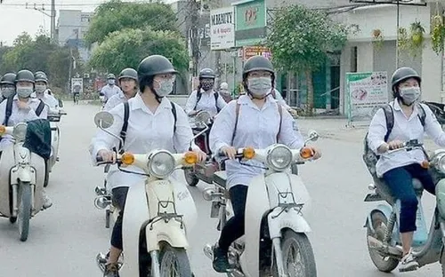 Giao xe dưới 50 phân khối cho con, phụ huynh không bị liên đới nếu đủ điều kiện pháp lý