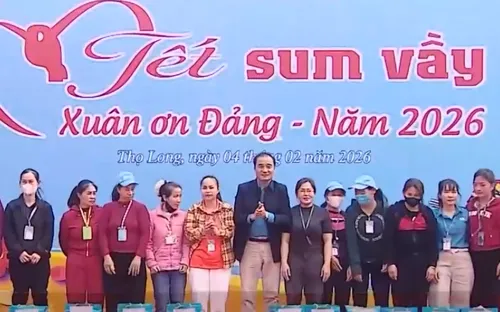 Chăm lo Tết cho công nhân, người lao động